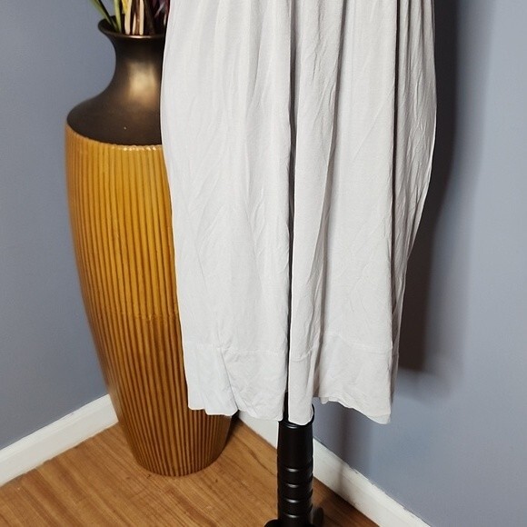 BCBGMAXAZRIA Gray One Shoulder Dress Size Large NWOT - Picture 3 of 16